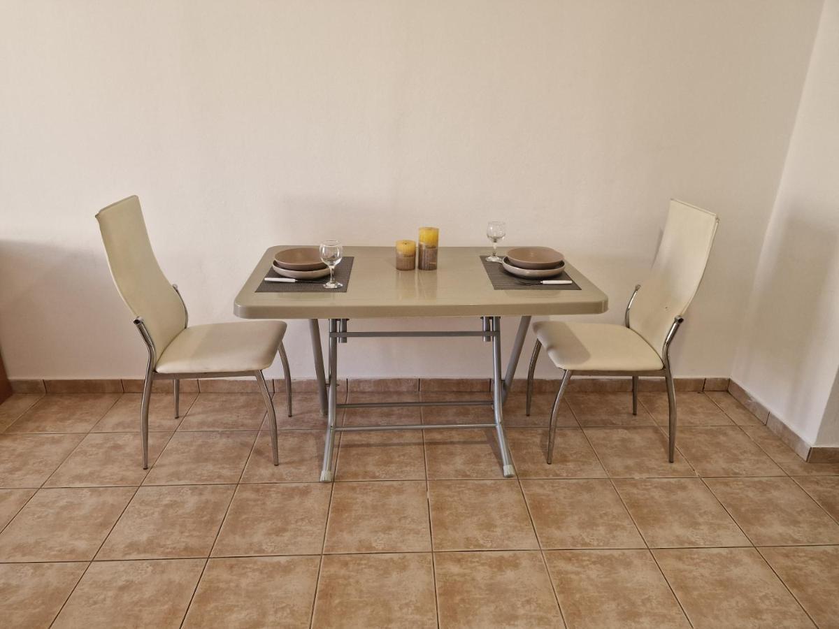 Apartment In Tigaki Beach Kos Exterior foto